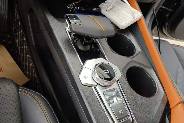 Used CHANGAN UNI-V iDD 2023 Zhidian iDD 1.5T 113km Smart & Fun Version (Rapid Edition) Gear Lever