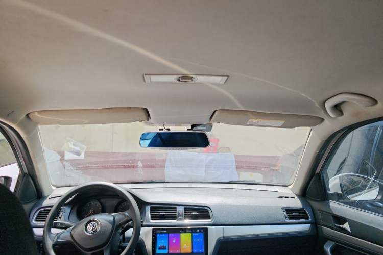 Used Volkswagen Lavida 2017 1.6L Manual Fashion Edition
