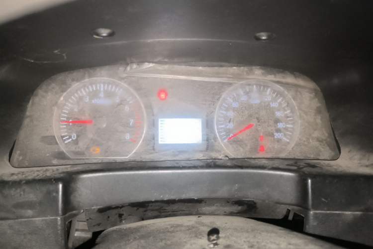 Used FORTHING Lingzhi 2017 V3 1.5L 7-seater Standard Model Instrument Cluster