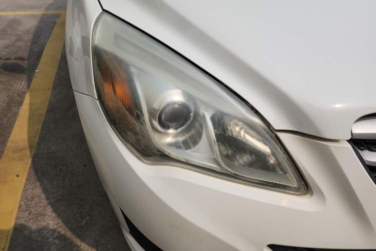 Used BAIC E Series 2013 Sedan 1.3L Manual Lotte Edition