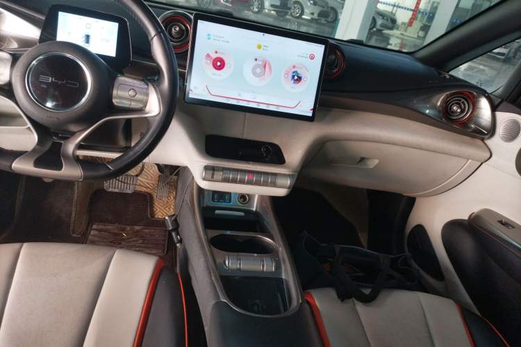 Used BYD Dolphin 2021 405 km Fashion Edition