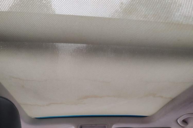 Used Volkswagen Tiguan 2013 1.8 TSI Automatic Two-Wheel Drive Comfort Edition Headliner