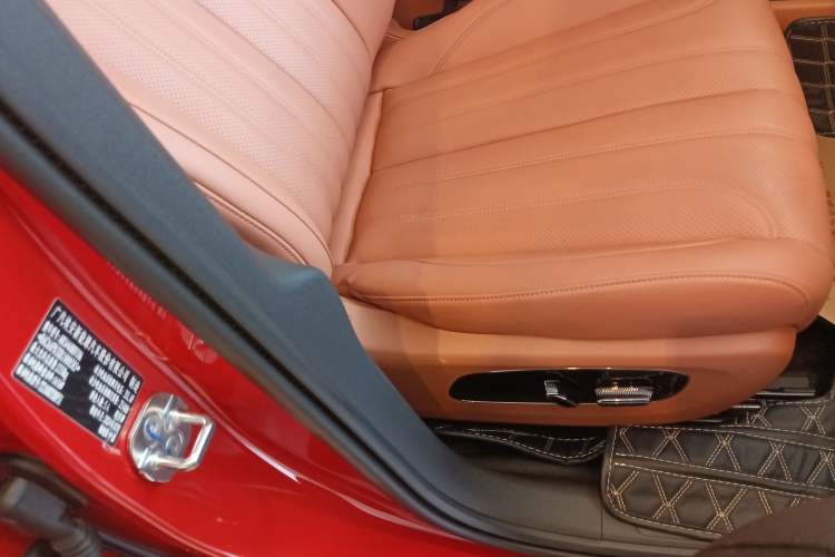 Used AION V 2024 Aion Tyrannosaurus 650 LiDAR Edition