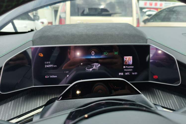 Used Zeekr 001 2022 Ultra-Long Range Single-Motor WE Version Instrument Cluster