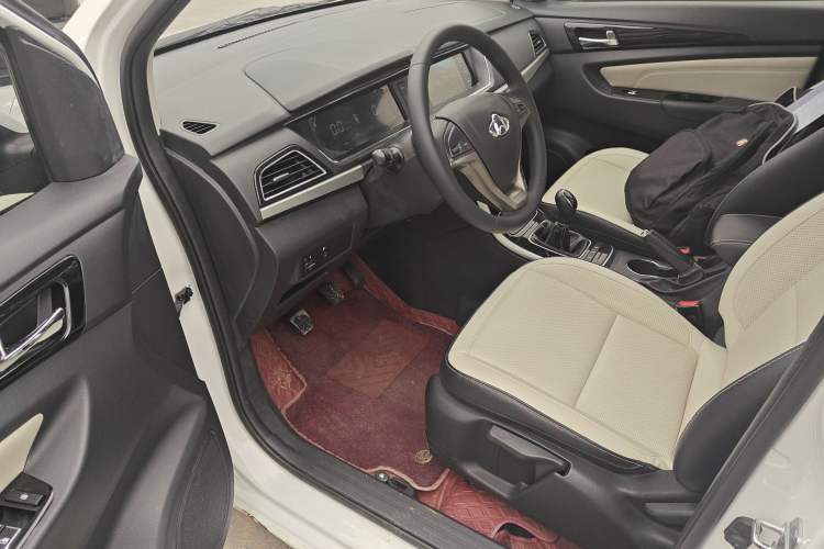Used CHANGAN KAICHENG Changxing 2021 1.5L Manual Luxury Version Driver Seat