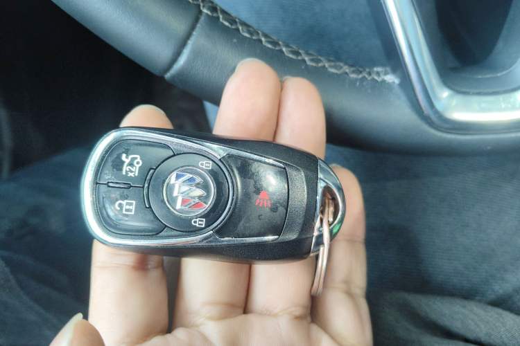 Used Buick Regal 2020 552T Luxury Version
