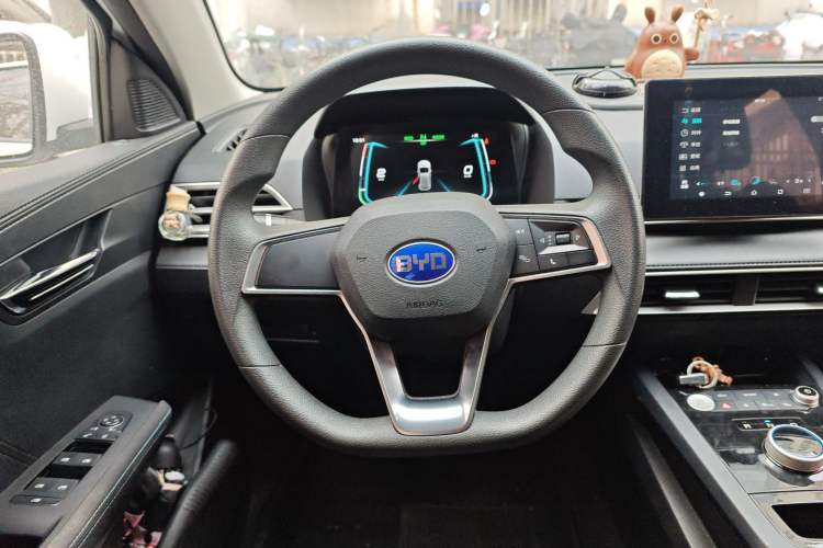 Used BYD e2 2019 Standard Range Version – Yue·Standard Model Steering Wheel