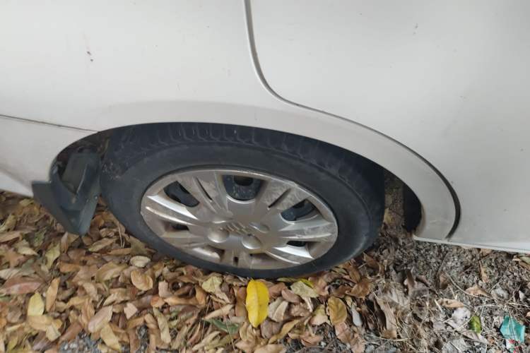 Used Everus S1 2014 1.3L Manual Comfort Edition
