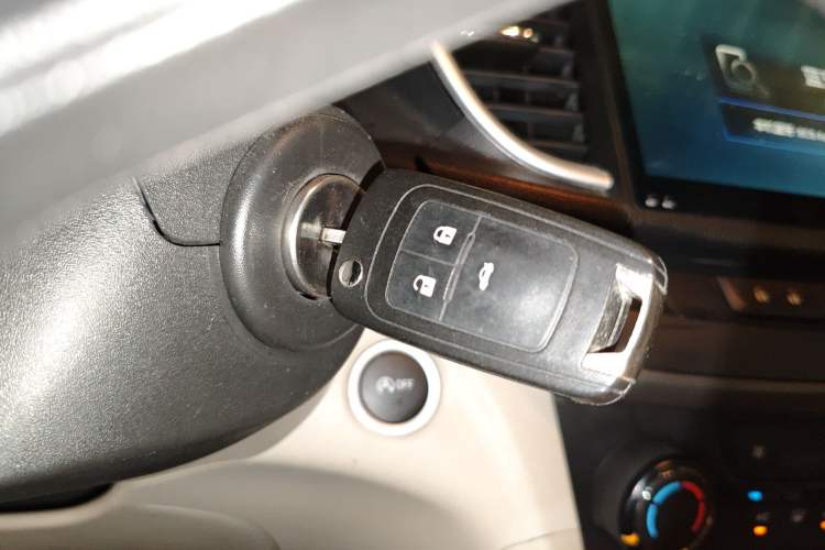 Used Buick GT 2017 15N Automatic Elite Version
