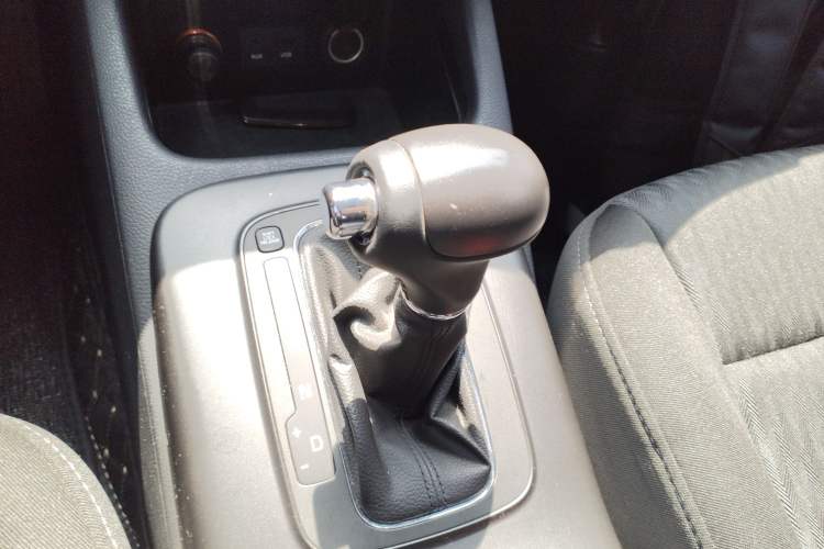 Used Kia K3 2013 1.6L Automatic GLS