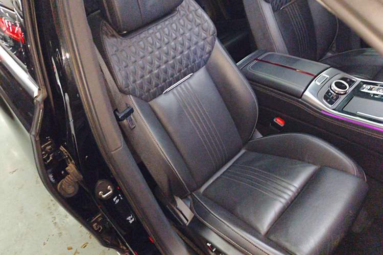 Used Hongqi H9 2022 2.0T Smart Connect Flagship Edition