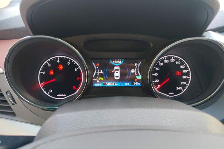 Used BYD G5 2014 1.5TI Manual Luxury Edition