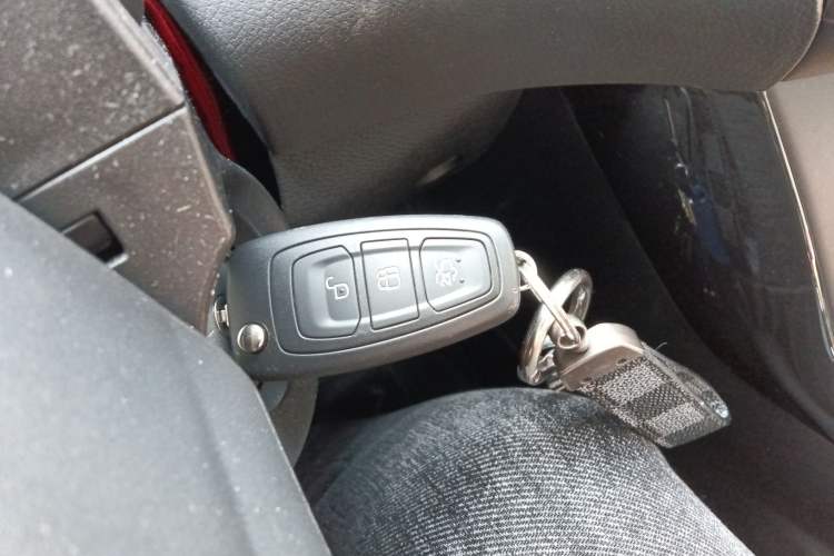 Used Ford Focus 2018 Sedan Classic 1.6L Automatic Trendy SmartDrive Edition