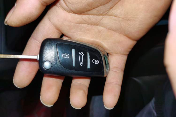 Used Peugeot 308 2013 1.6L Manual YouShang Model
