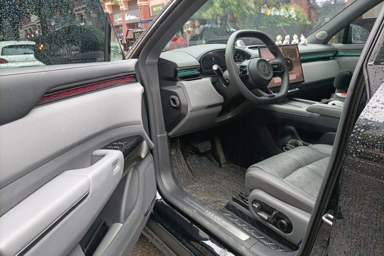 Used Zeekr 7X 2025 75 kWh Rear-Wheel Drive Intelligent Driving Version
