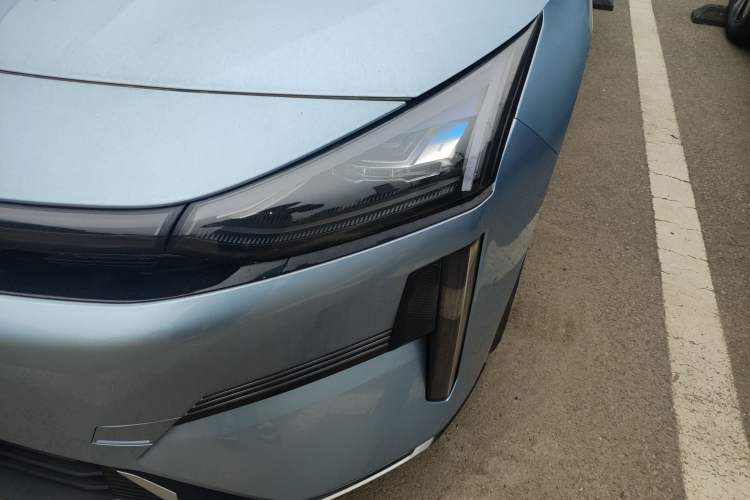 Used Geely Galaxy L6 2025 EM-i 140km Starship Edition
