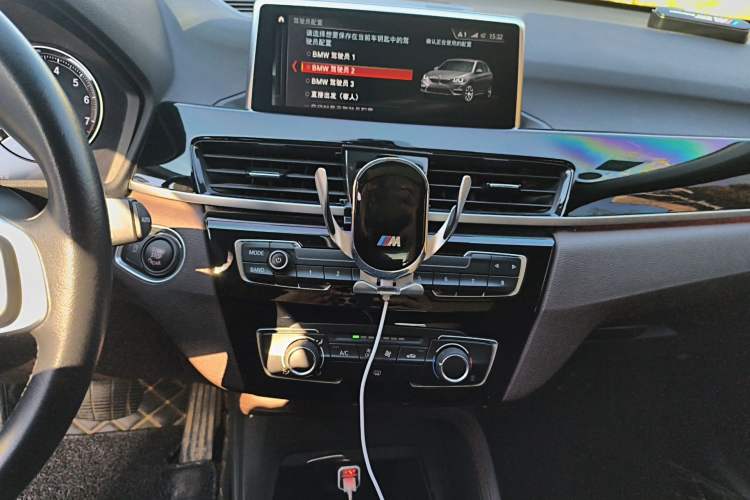 Used BMW X1 2020 sDrive20Li Fashion Model Audio And AC Panel