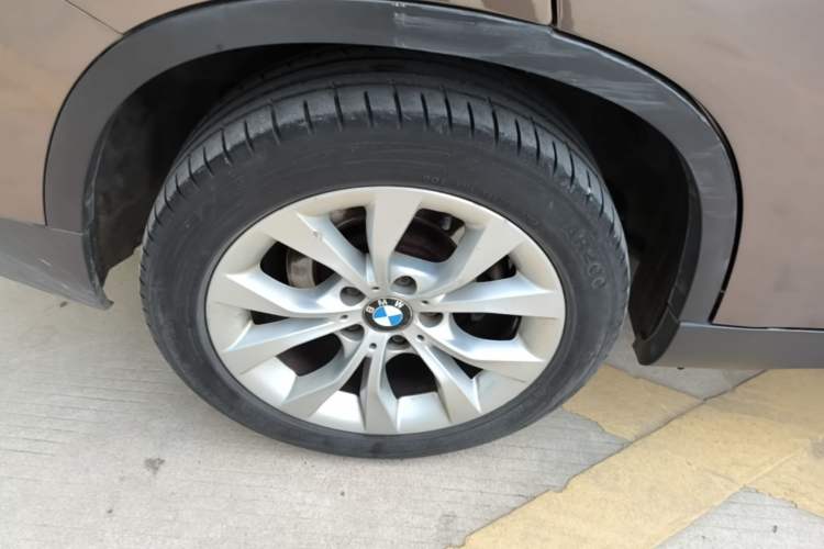 Used BMW X1 2013 sDrive18i Fashion Model Exterior 5