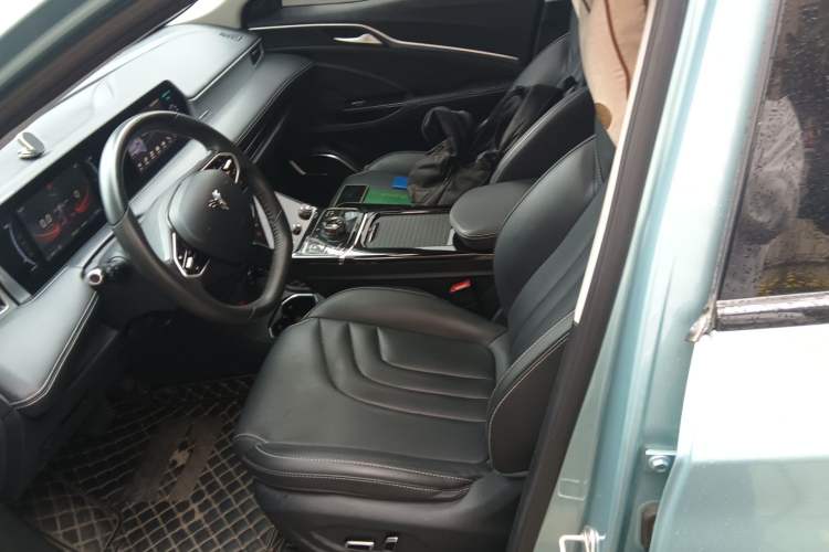 Used NETA U  Left Front Seat