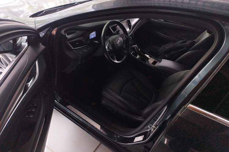 Used Buick LaCrosse 2022 652T Luxury Version
