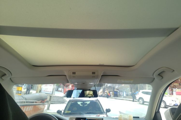 Used Volkswagen Tayron X 2024 330TSI Two-Wheel-Drive Prestige High-Energy Edition