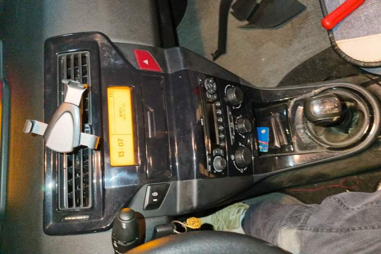 Used Citroen C-Quatre 2014 VTS Version 1.6L Manual - Premium Model Audio And AC Panel