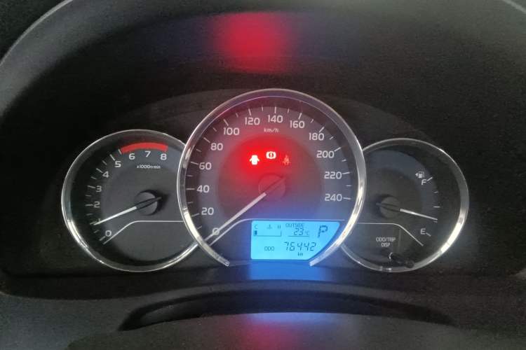 Used Toyota Levin 2017 Revised 185T CVT Elite Edition China V Standard Instrument Cluster