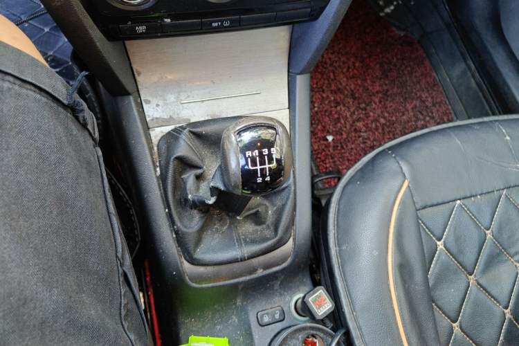 Used Skoda Octavia 2012 1.6L Manual Yijie Edition
