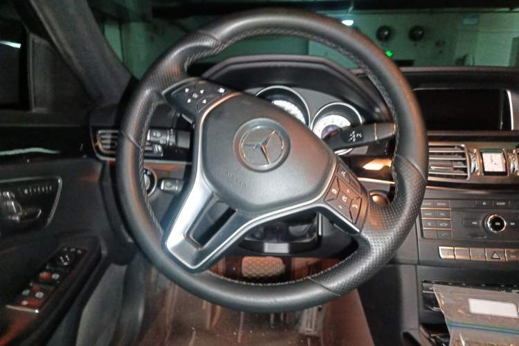 Used Mercedes-Benz E-Class 2015 Revised E 260 L Sporty and Stylish Edition