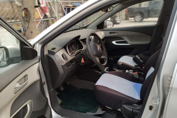 Used Chevrolet Sail 2015 Sail 3 1.3L Manual Ideal Edition Driver Seat