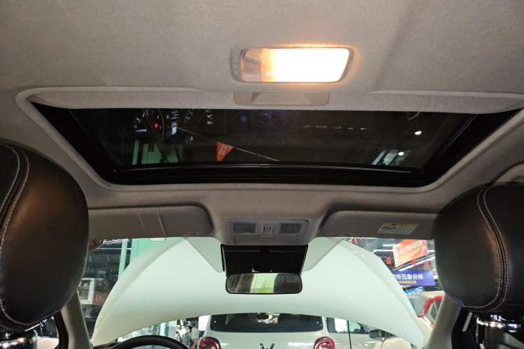 Used Nissan Tiida 2021 1.6L CVT Smart Drive Edition Headliner