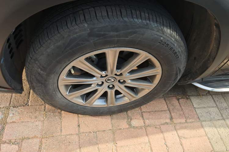 Used Lexus NX 2018 300 Front-Drive Freeline Edition