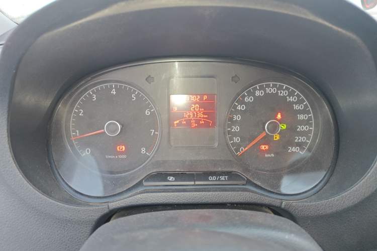 Used Volkswagen Polo 2011 1.6L Automatic ZhiShang Version