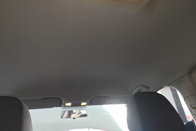 Used Volkswagen Bora 2018 1.5L Automatic Fashion Model Headliner