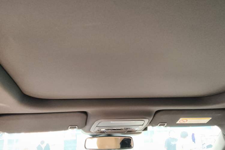 Used Lincoln Corsair 2021 2.0T Two-Wheel-Drive Luxury Edition
