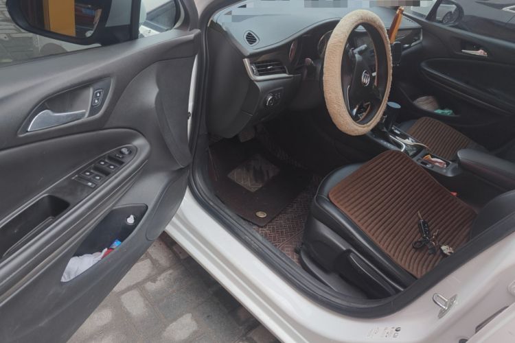 Used Buick Verano 2018 Sedan 20T Dual-Clutch Leading Model Driver Seat