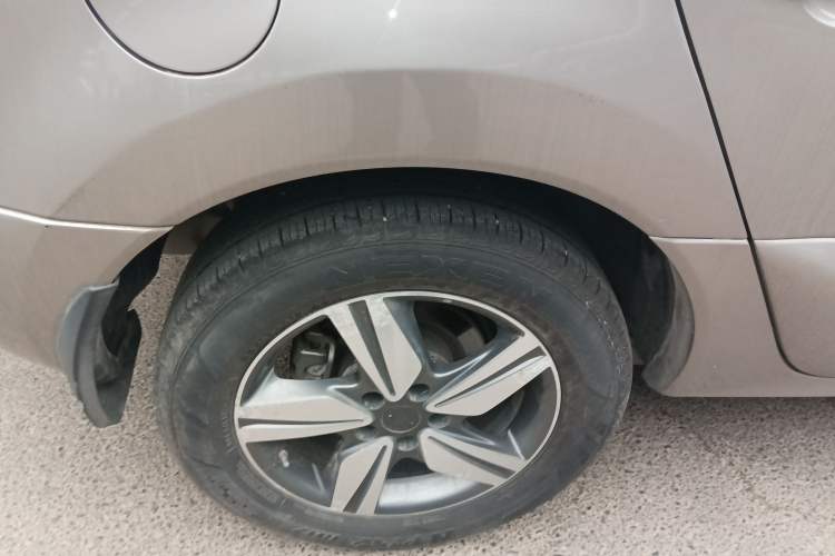 Used Renault Koleos 2014 2.0L Two-Wheel Drive Comfort Edition