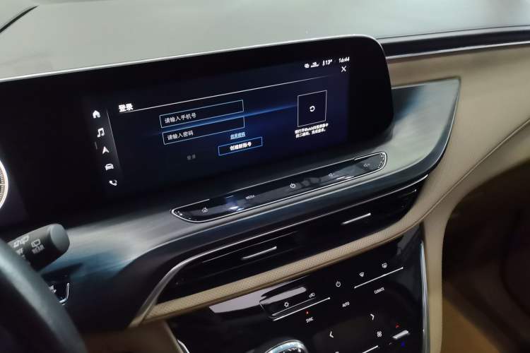 Used Buick GL8 2020 ES Land Cruiser 653T Luxury Model