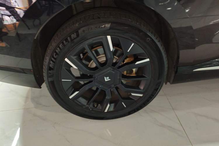 Used Hyptec HT 2023 670鸥翼 Ultra-High Voltage NDA Version