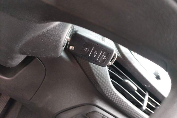 Used Chevrolet Cavalier 2022 325T Automatic Enjoyment Edition Interior 1