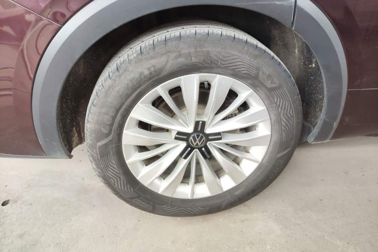 Used Volkswagen Viloran 2022 330TSI Business Edition
