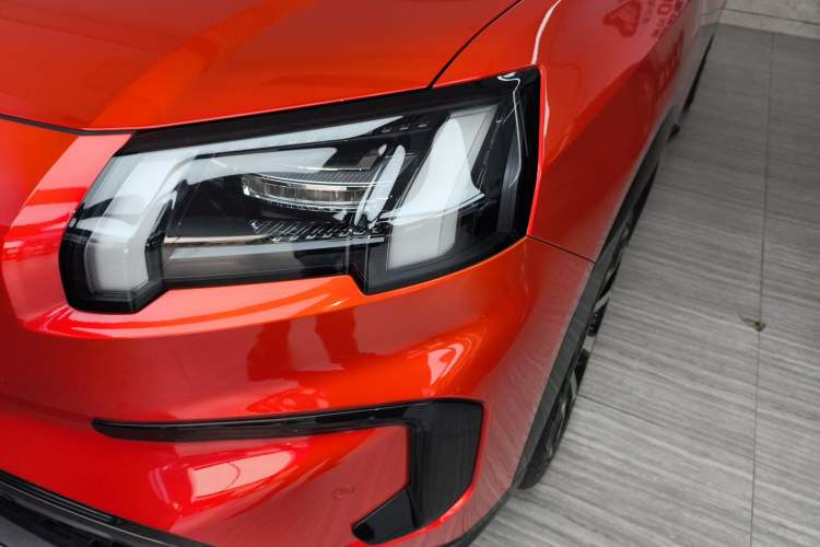 Used AION V 2024 Aion Tyrannosaurus 650 LiDAR Edition
