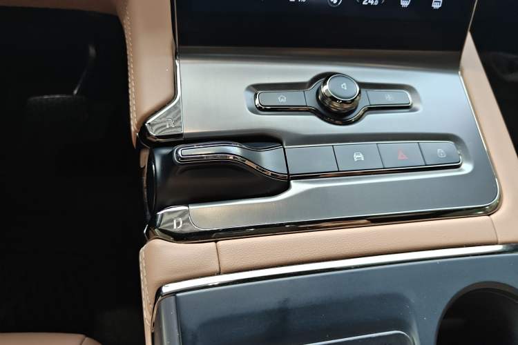 Used Nio ES6 2020 420 km Sport Edition Gear Lever