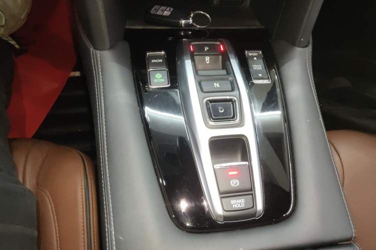 Used Honda UR-V 2017 370TURBO Four-Wheel Drive Prestige Edition China V