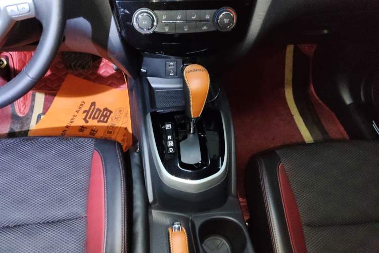 Used Nissan Qashqai 2017 2.0L CVT Luxury Edition China V Standard Gear Lever