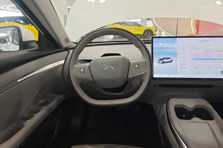 Used XPeng MONA M03 2024 620 with Ultra-Long Range
