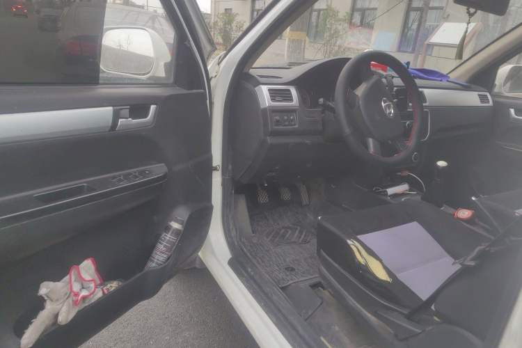 Used CHANGAN KAICHENG Shenqi F30 2019 1.5L Comfort Edition China VI Dual-Cab Short-Wheelbase DAM15KL Driver Seat