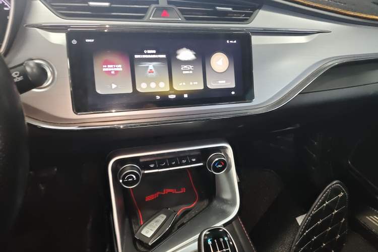 Used Geely Auto Binray 2019 200T Manual Binchi Edition
