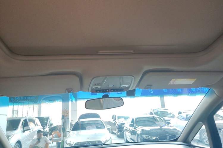 Used Buick GL8 2018 ES 28T Premium Model China VI Standard
