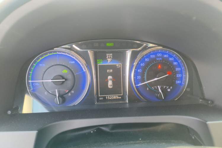 Used Toyota Camry 2016 Dual-Engine 2.5 HG 10th Anniversary Deluxe Navigation Edition